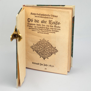 Los 474 - Heider, Daniel - Kurtzer doch gründlicher Discurs über die emporgehende Frag, ob die alte Reichsvogteyen dieser Zeit bey den Reichsstätten. O. O. u. V. 1639 - 0 - thumb