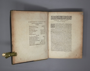 Los 711 - Aristoteles - Organon (graece). Frankfurt, Thomas Guarin für Andreas Wechel, 1577. - Korrigierter Nachdruck der Ausgabe Paris 1562, mit dem lateinischen Vorwort - 3 - thumb