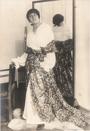 Los 6571 - Wiener Werkstätte - Acht Modefotographien  - 0 - thumb