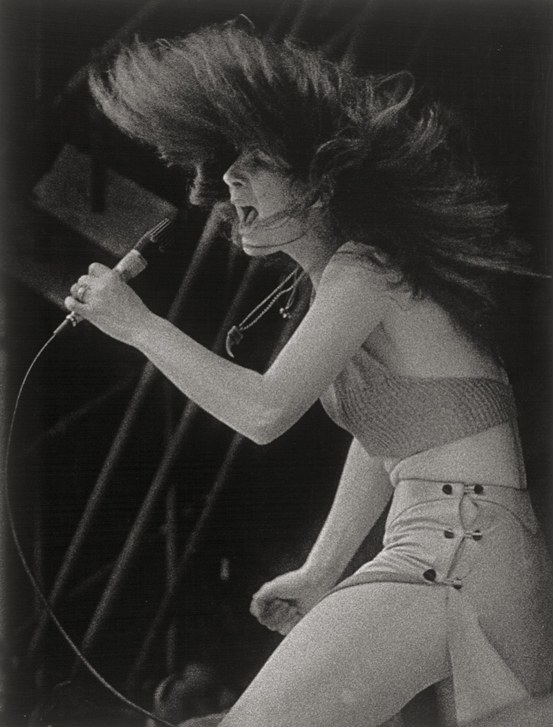 Lot 3481, Auction  125, Quade, Karl, Joan (Baez). Frankfurt, Kamera 72 Fotoclub, 1975