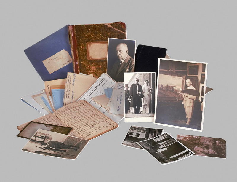 Lot 1272, Auction 126, Strützel, Otto, Teilnachlass des Malers, bestehend aus handschriftlichen Aufzeichnungen, Fotoabzügen, Kunstpostkarten, diversen Inventarlisten, masch.-schriftlichen Briefen, Einladungen, Belegen etc.