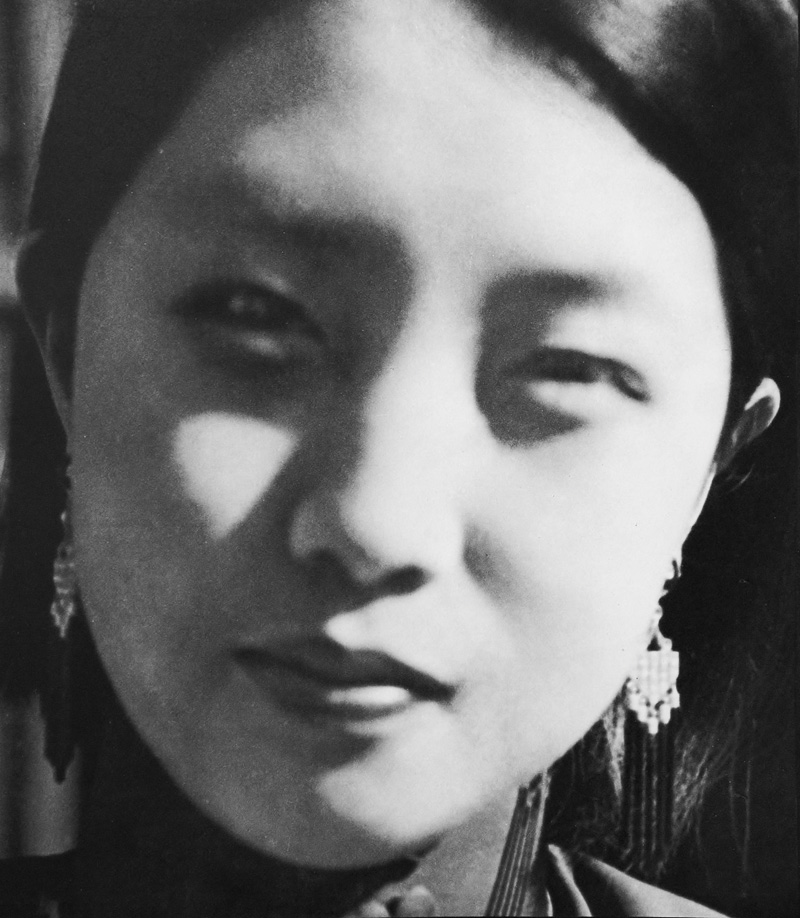 Lot 3445, Auction 126, Thorbecke, Ellen, People in China. London 1935